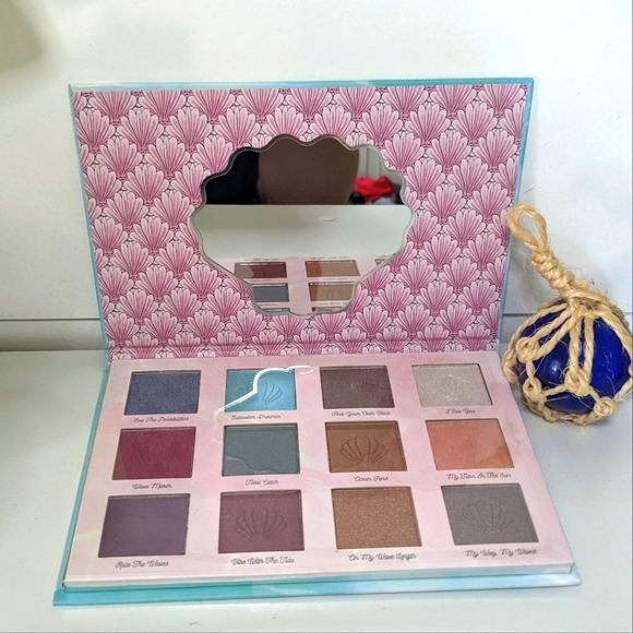 NEW Taste Beauty x Disney Ariel 12 Color Eyeshadow Palette (Not Swatched) - Picture 3 of 5